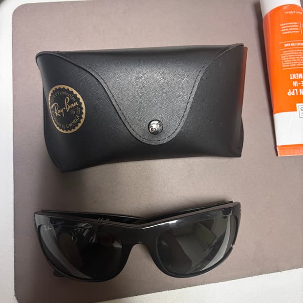 레이벤 발로라마