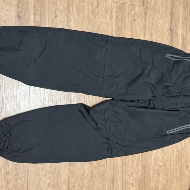 데상트 x 네이더스 콜라보 트랙팬츠 L