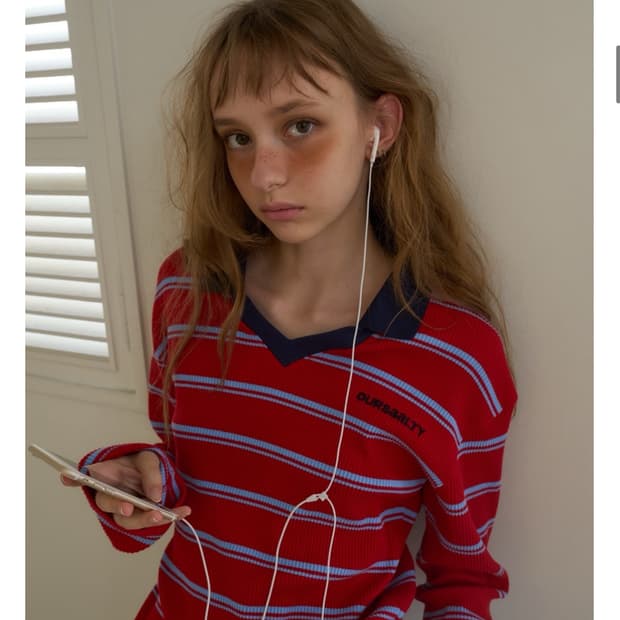 아우어솔티 스트라이프 니트