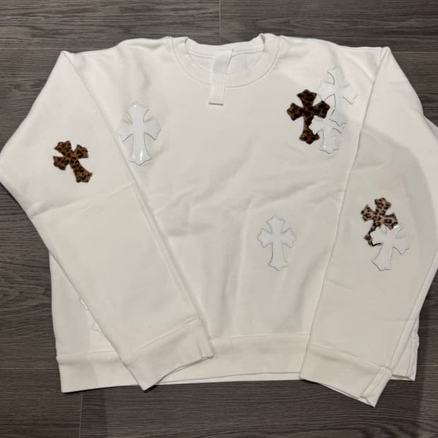 크롬하츠 송치패치 스웻셔츠