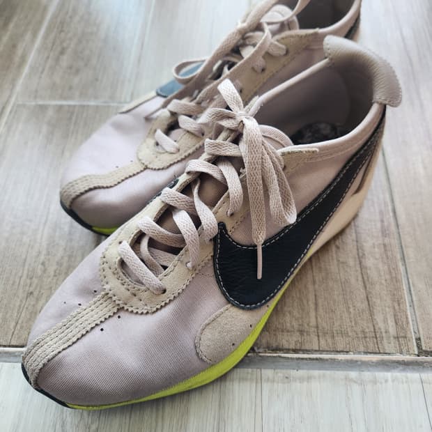 나이키 문레이서 스트링 볼트 (270)