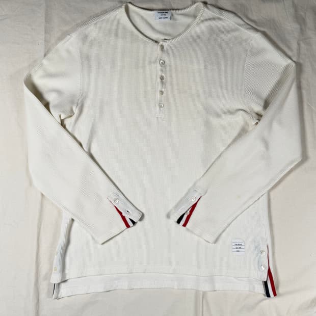 톰브라운 와플 니트 헨리넥 긴팔