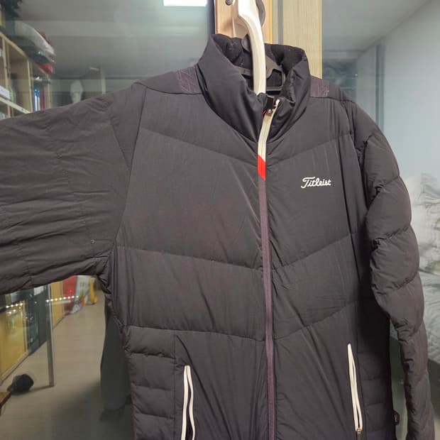 타이틀리스트 남성 블랙 패딩 점퍼 100