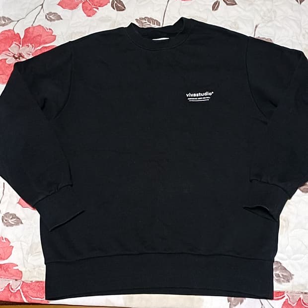 비바스튜디오 맨투맨 105 가슴58 기장72