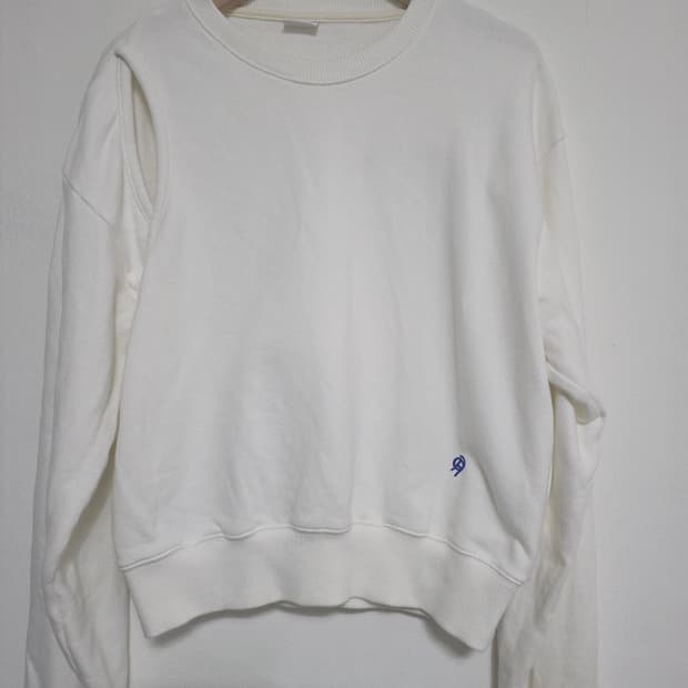 KUHO PLUS 구호플러스 화이트 아이보리 맨투맨 F