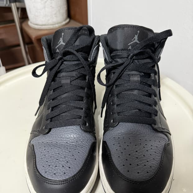 나이키 에어 조던 1 하이 블랙/회색 260mm