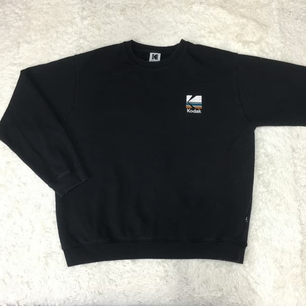 코닥 백로고 맨투맨 CC09