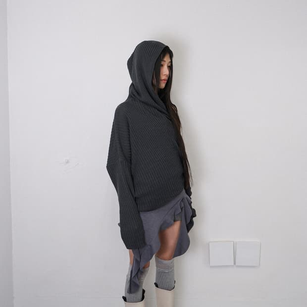 Be.sensai Dune hood knit charcoal drape