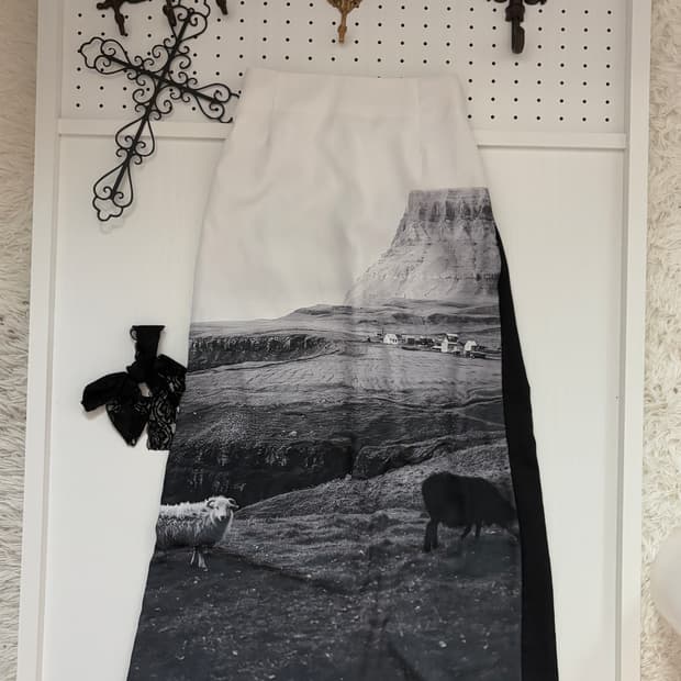 sheep-printed long skirt