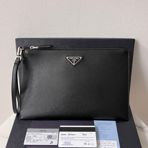 [A급/정품] 프라다 사피아노 클러치백 블랙 2NH005
