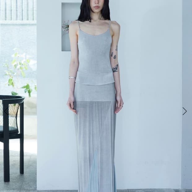 Block string T - Ice gray