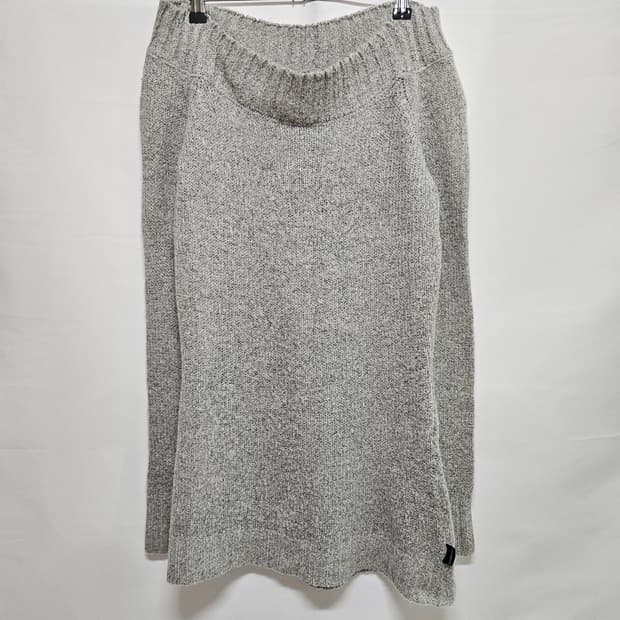 캘빈클라인진 오프숄더 부클레 니트 M