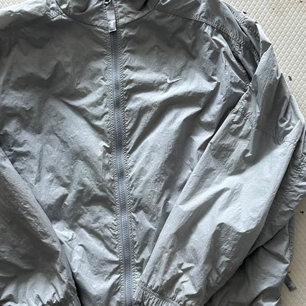 나이키 바람막이 L