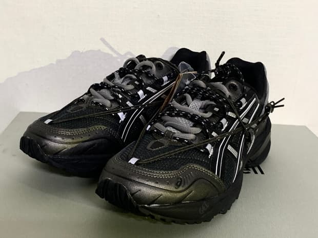 앤더슨벨 X 아식스 젤 1090 글래셔 블랙 (270)