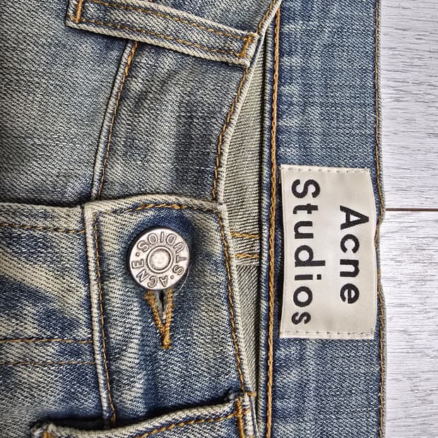 알바니아산 데님 진