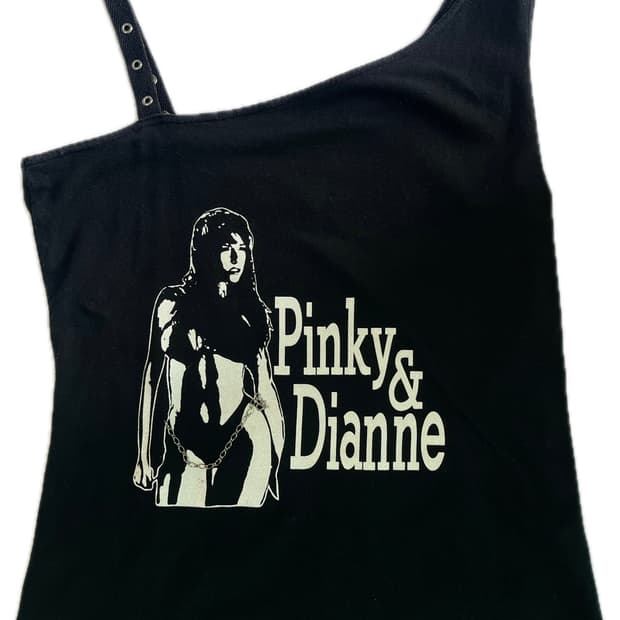 Pinky & Dianne 핑키앤다이엔 원숄더 나시 펑크 Y2K