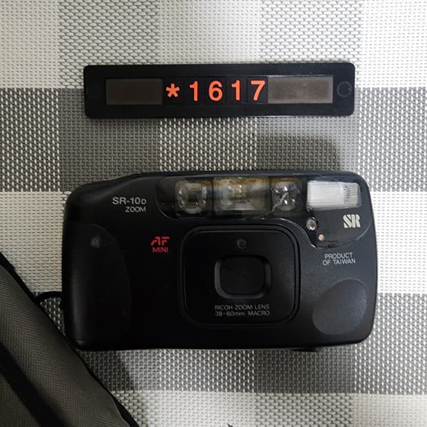 신도리코 SR-10D AF 줌 미니 필름카메라 파우치포함
