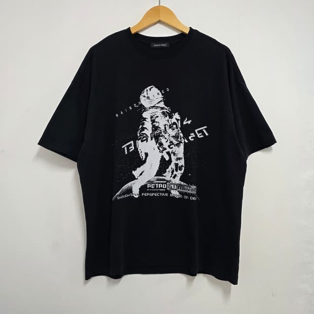 M 메종미네드 오버핏 그래픽 반팔티셔츠 블랙