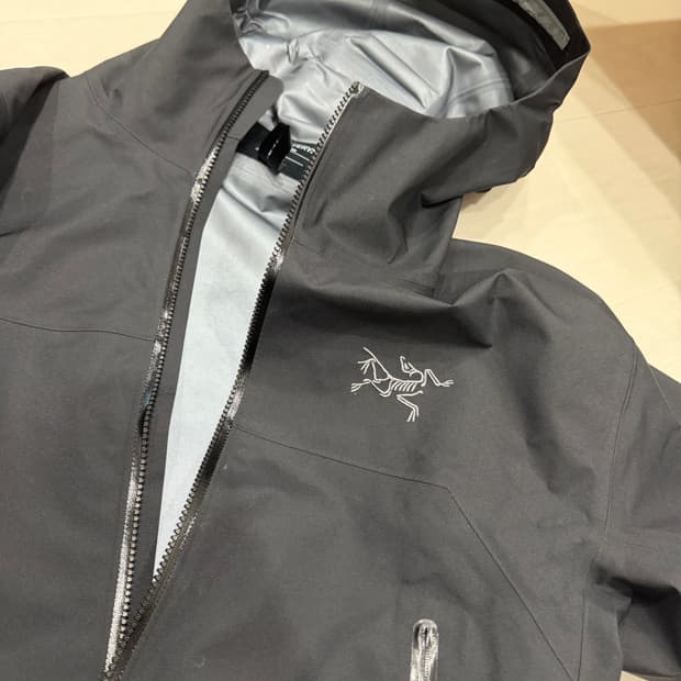 아크테릭스 베타 바람막이 s 사이즈