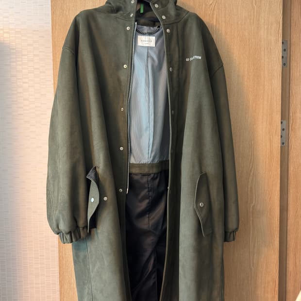 D.PRIQUE 디프리크 롱코트