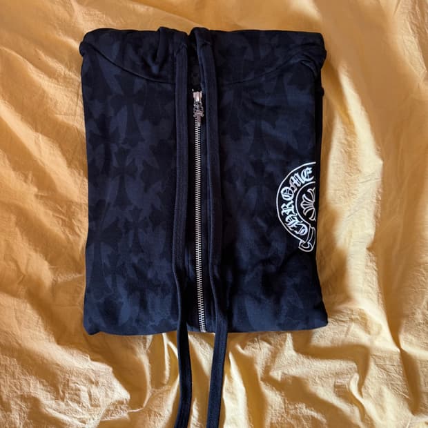 크롬하츠 세메터리 크로스 프린트 풀오버 후드 집업