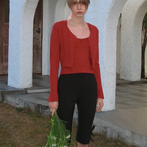 시눈 SCALLOP PUNCHING 스캘럽 펀칭 니트 슬리브리스 세트