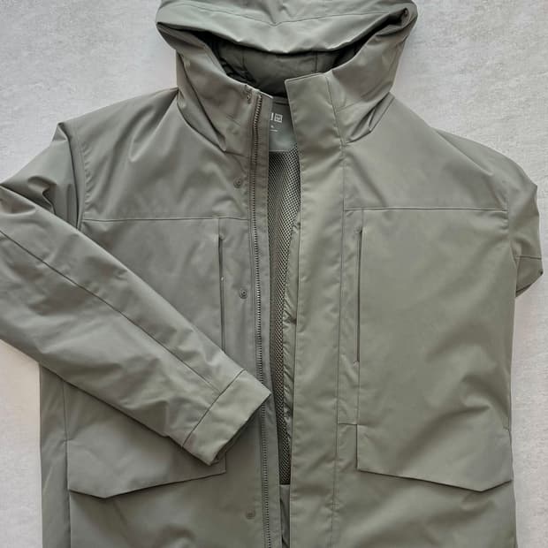 유니클로 하이브리드 다운파카 XL 카키