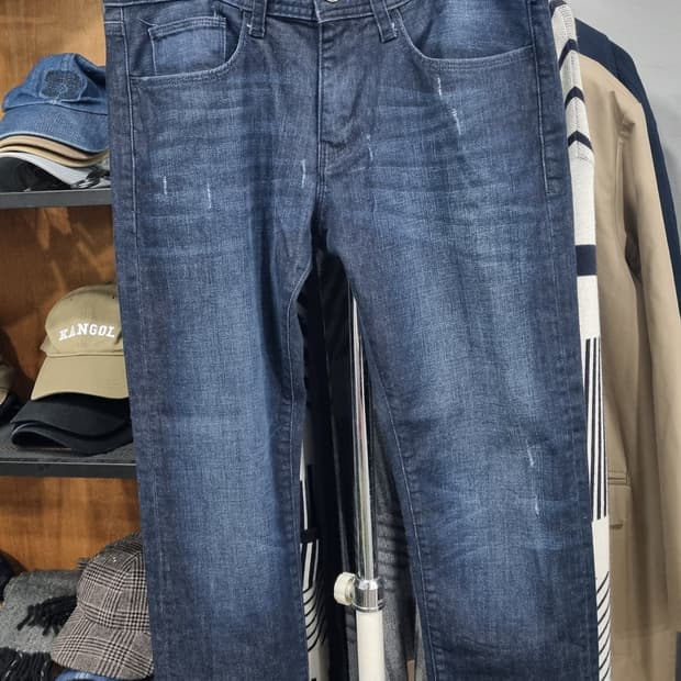 알마니 슬림핏 데님팬츠 표기31(허리단면41,기장91) 상태매우좋음