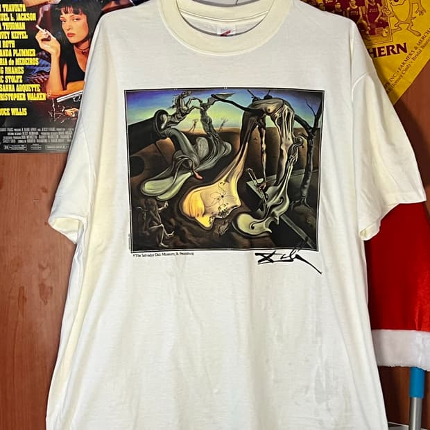 (DEAD!) 90’s Dali art shirt