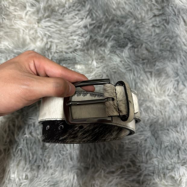Mutimer cowhide belt