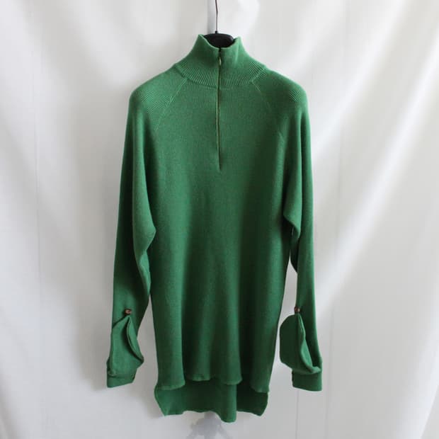 hands thumbhole knit 