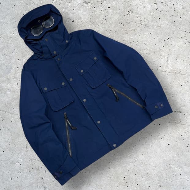 [105] 15s CP 씨피컴퍼니 고글 후드 자켓 네이비 B999