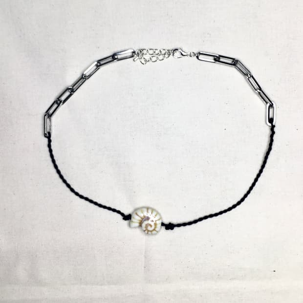 Handmade necklace (clam necklace )