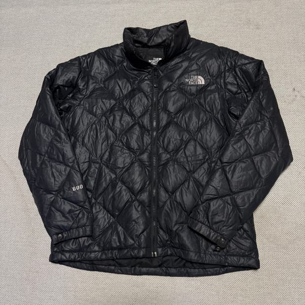 노스페이스 600 다이아몬드 경량 패딩