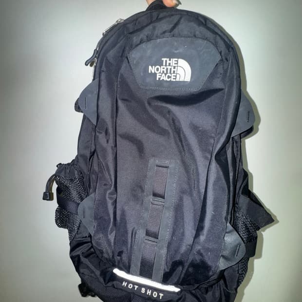 노스페이스 핫샷 백팩 블랙