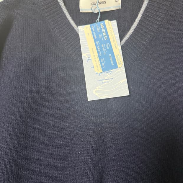 웨이비니스 드리프트 레이어드 브이넥 니트 네이비