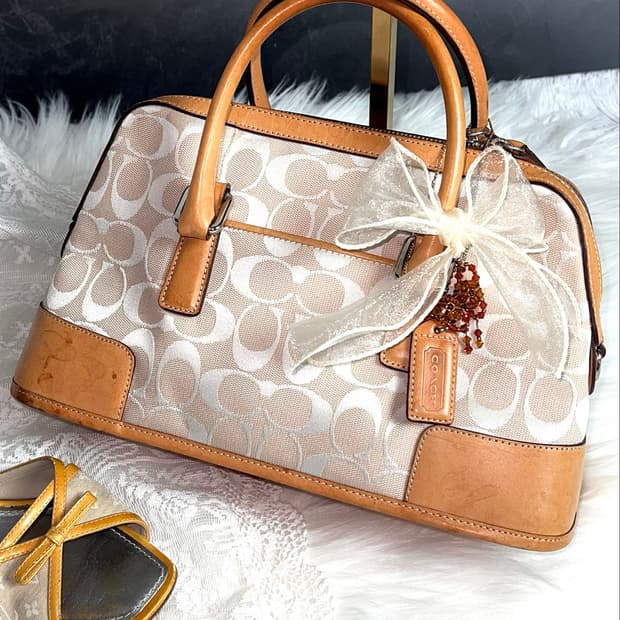 Coach Butterscotch Tan Signature Bowler