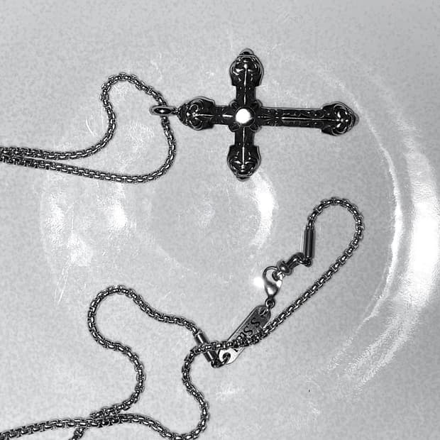 [ 9월 5~7일 특가 ] Noir Crucis Necklace