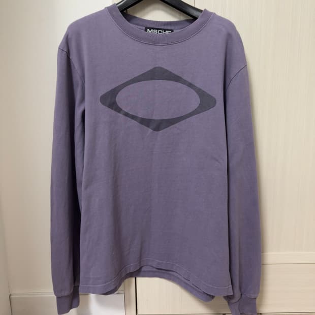 미스치프 롬버스 롱슬리브 티셔츠