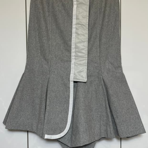 사카이모직 언발란스 울스커트 그레이