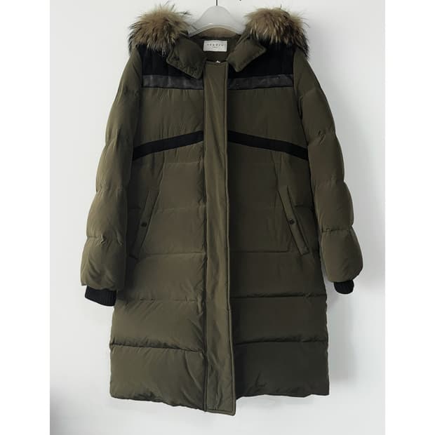 산드로 라쿤 퍼 후드 다운 패딩