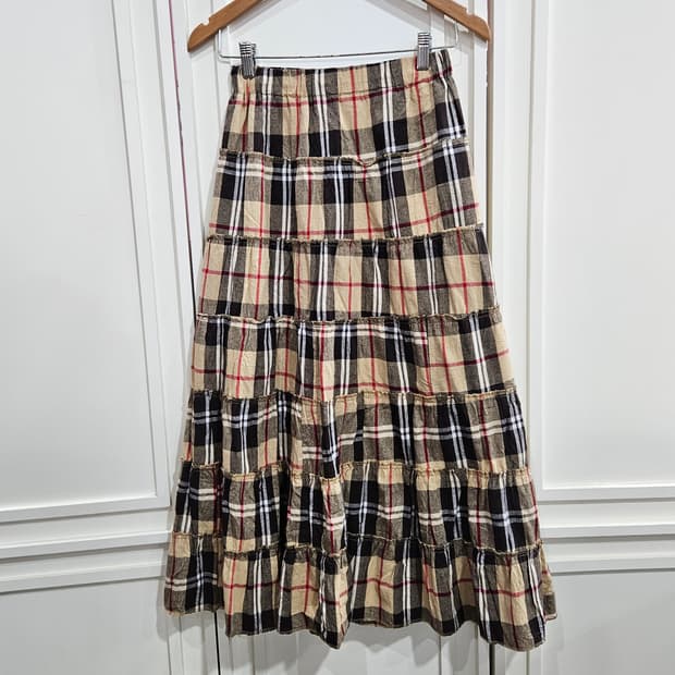 체크 패치 롱 스커트