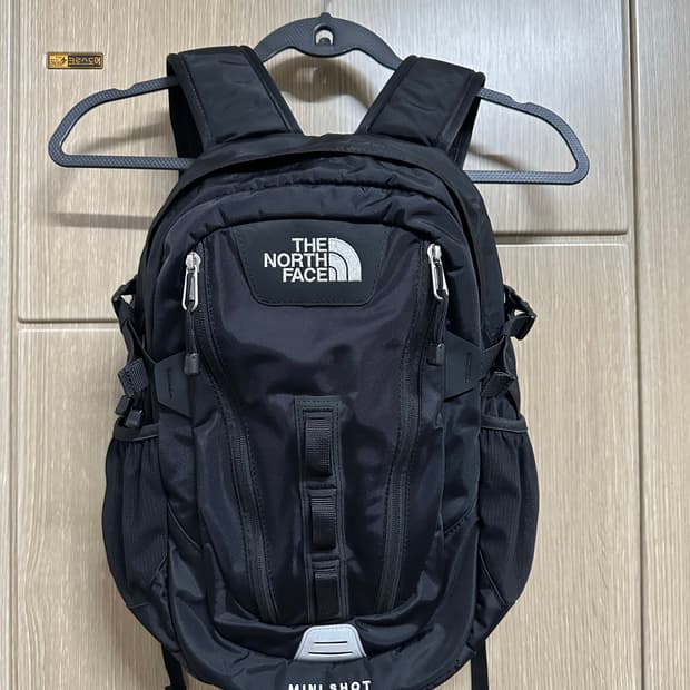 노스페이스 미니샷 백팩 블랙