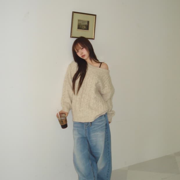 wendy loose knit