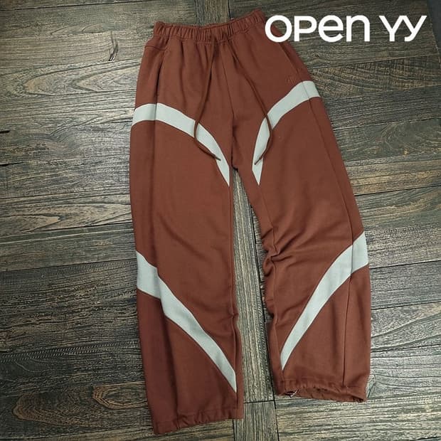 [더오픈프로덕트 오픈YY] 투웨이 스트링 스웻 팬츠 브라운 M19760