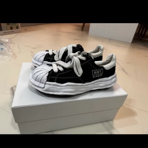 MMY 블레이키 스니커즈 블랙 40