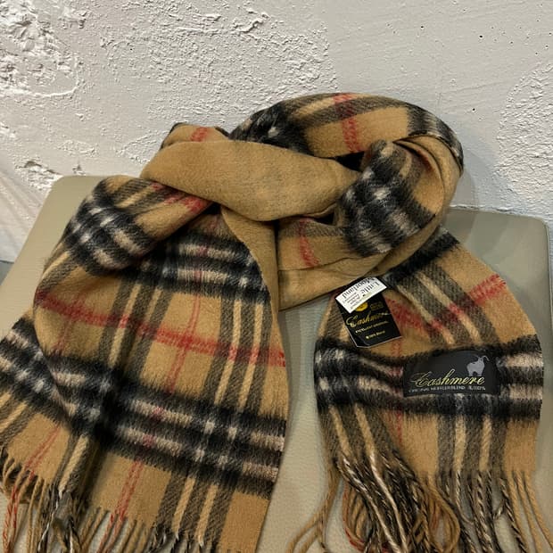 울 캐시미어 머플러 미사용품