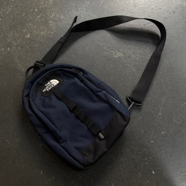 노스페이스 화이트라벨 슬링샷