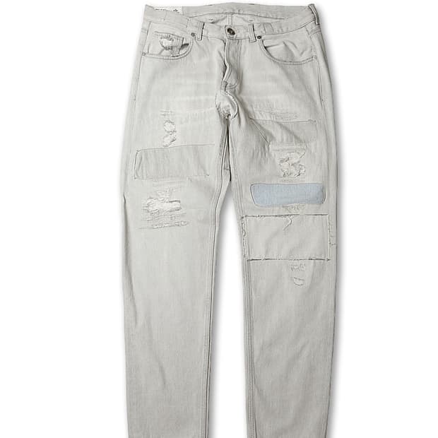 일레븐티 [Eleventy] 라이트 그레이 빈티지 테이퍼드 데님 팬츠