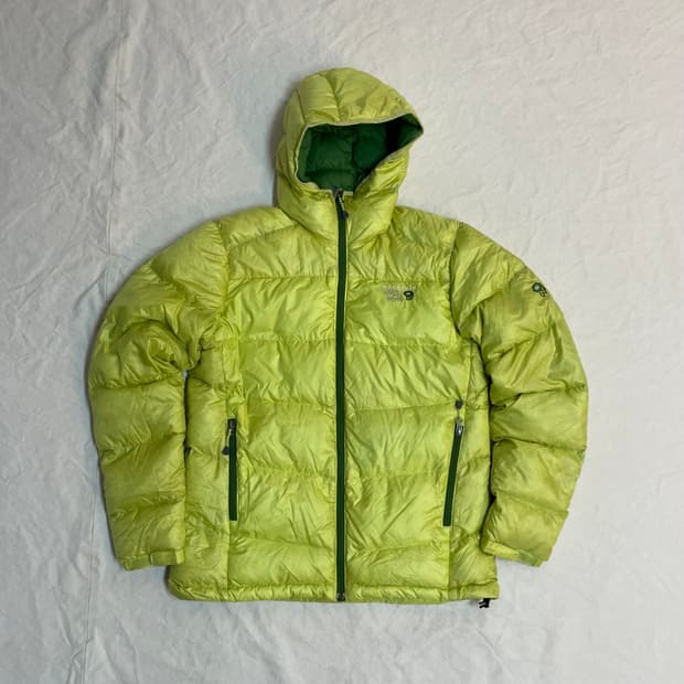 마운틴하드웨어 패딩